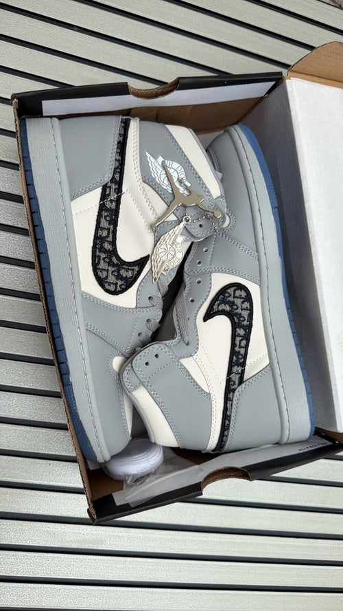 Air Jordan 1 Dior