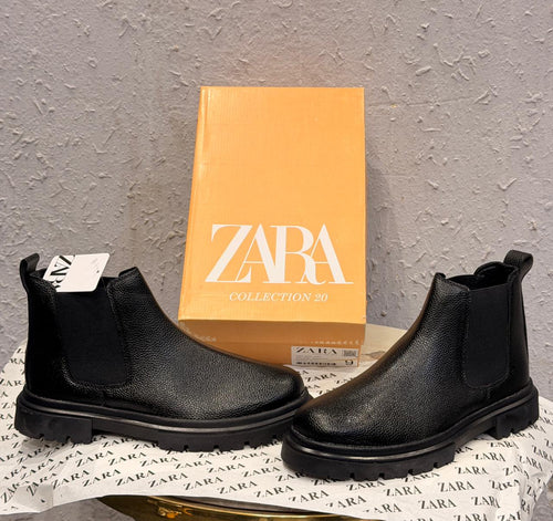 Zara Chunky Chelsea Black Boots